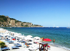 Sisilia Taormina Italia source:http://www.flickr.com/photos/34409164@N06/3827510410/